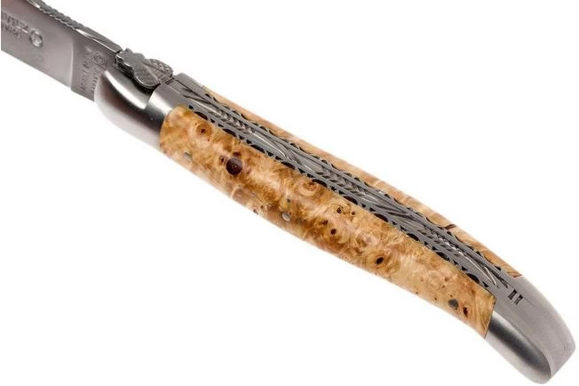 Laguiole En Aubrac 12cm Double Plates, Hand-filed Chestnut, L0712NWI-FSB1 7 Laguiole En Aubrac 12cm Double Plates, Hand-filed Chestnut, L0712NWI-FSB1 - Image 7