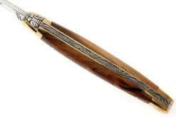 Forge De Laguiole - Natural Wood Folder, Pistachiowood 8 Forge De Laguiole - Natural Wood Folder, Pistachiowood -Sharp Knives LA1211PI 04 forge de laguiole vouwmes la1211pi d4