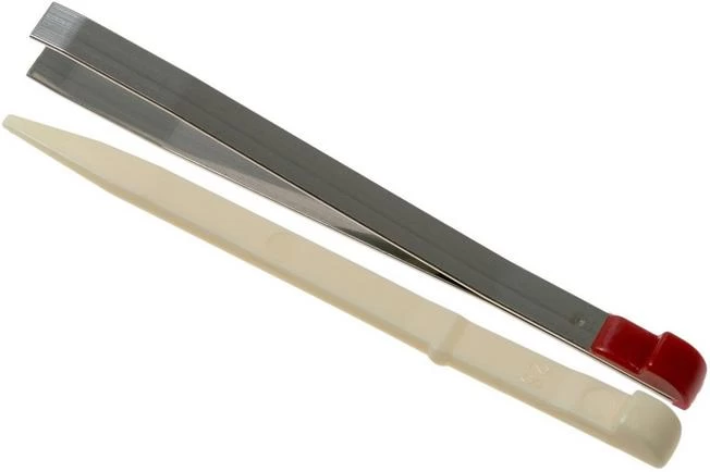 Victorinox Classic SD Gone Fishing Limited Edtion 2020 0-6223-L2005 Swiss Pocket Knife 5 Victorinox Classic SD Gone Fishing Limited Edtion 2020 0-6223-L2005 Swiss Pocket Knife - Image 5