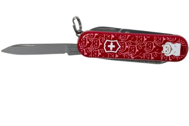 Victorinox Classic SD Lucky Cat Limited Edition 2021 0.6223.L2106 Swiss Pocket Knife 3 Victorinox Classic SD Lucky Cat Limited Edition 2021 0.6223.L2106 Swiss Pocket Knife - Image 3